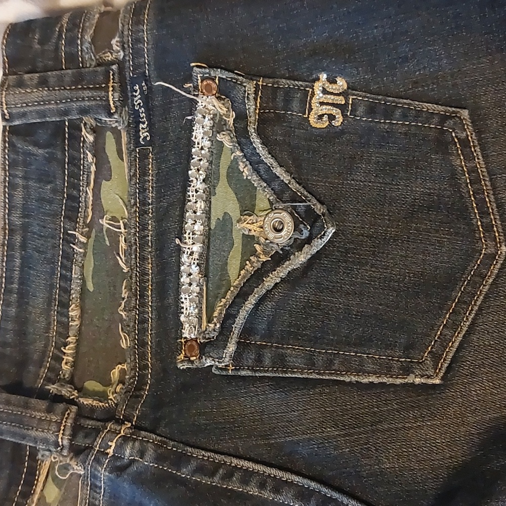 Miss Me Jeans - Picture 3 of 4